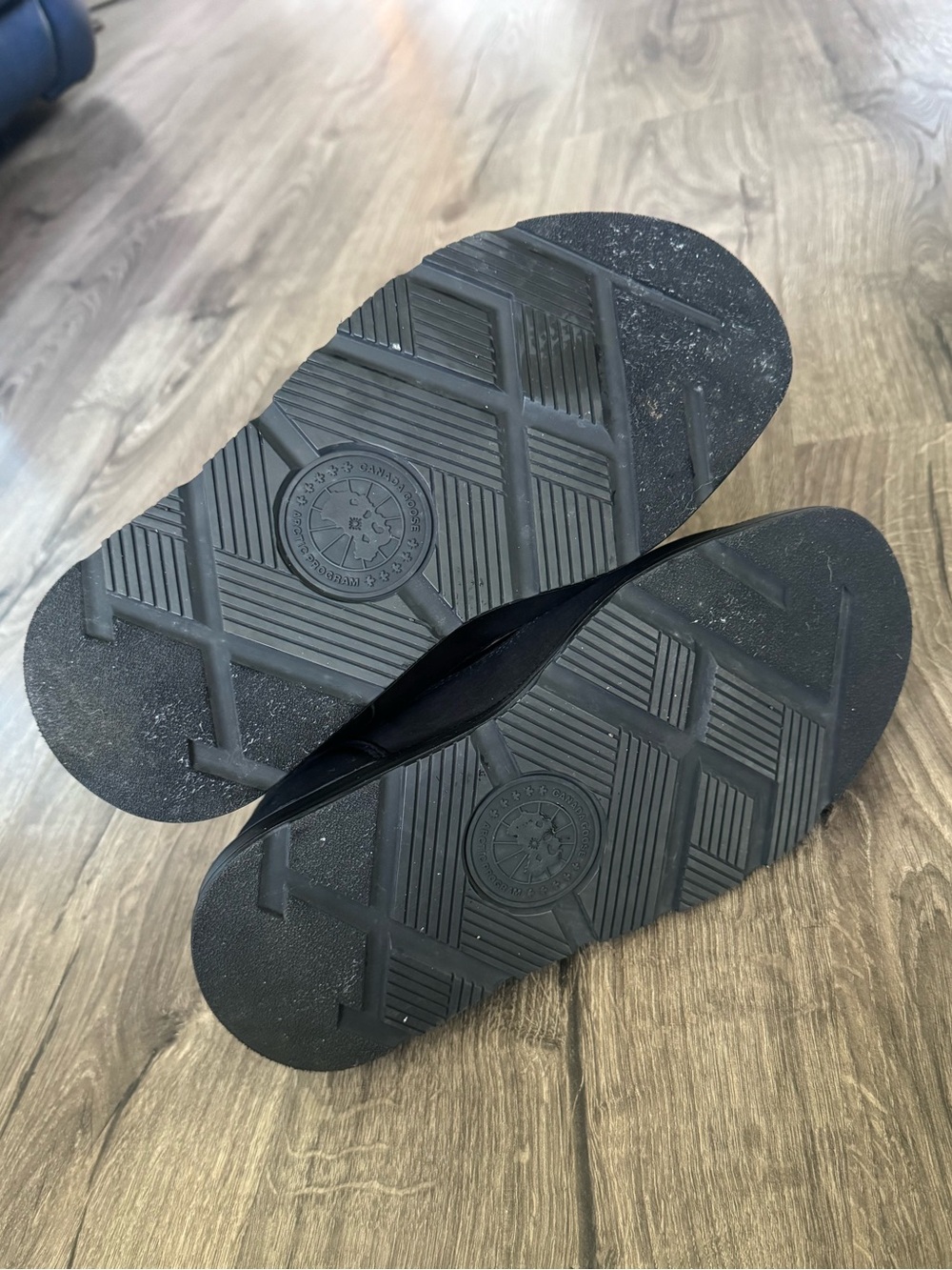 Canada Goose Cypress Puffer Boots - Picture 8 of 12